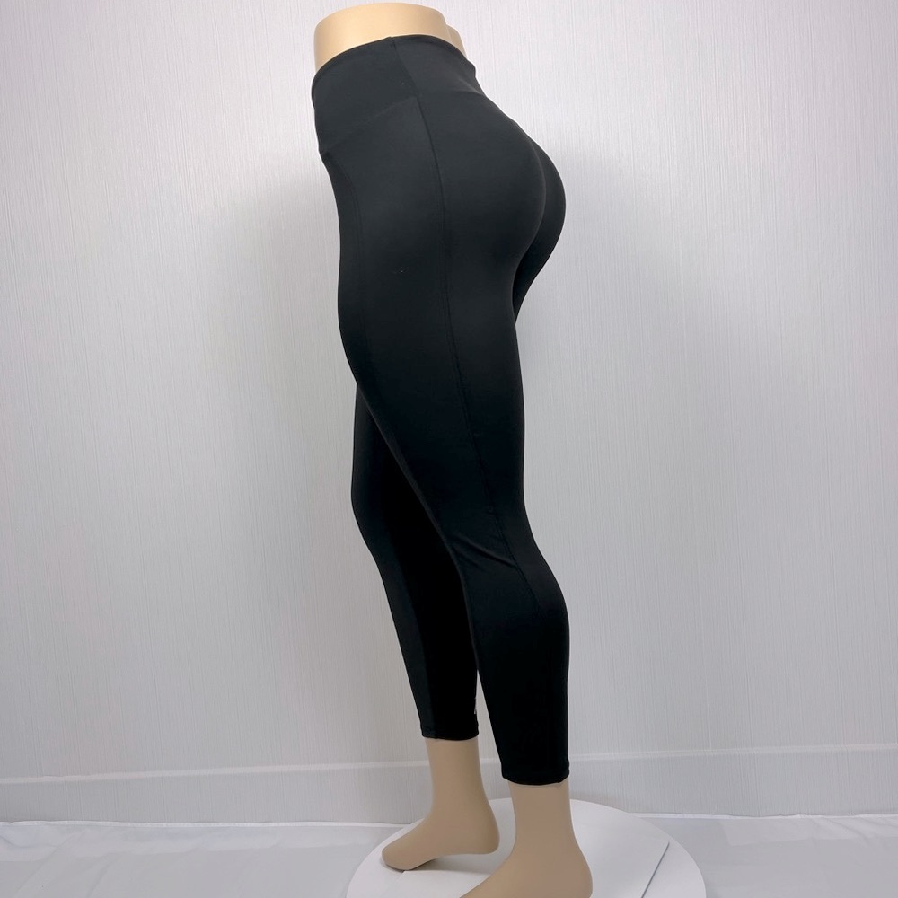 New collection, 85% Polyester 15 %
Spandex!